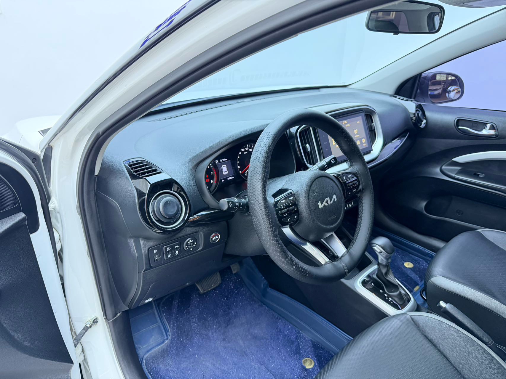 起亚 奕跑 2022 汽车图片 #10