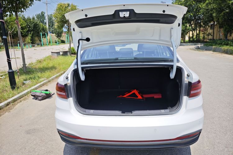 Volkswagen Lavida 2022 car image #19