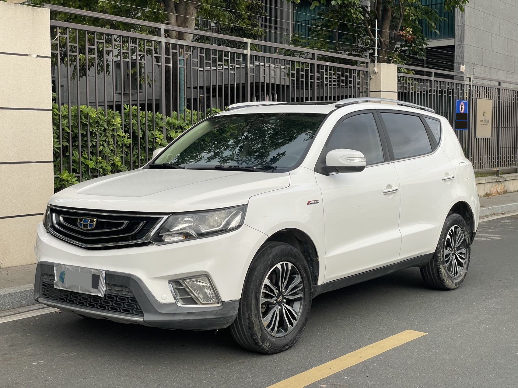 GEELY Vision X6 2017 GEELY Vision X6 2017 car image