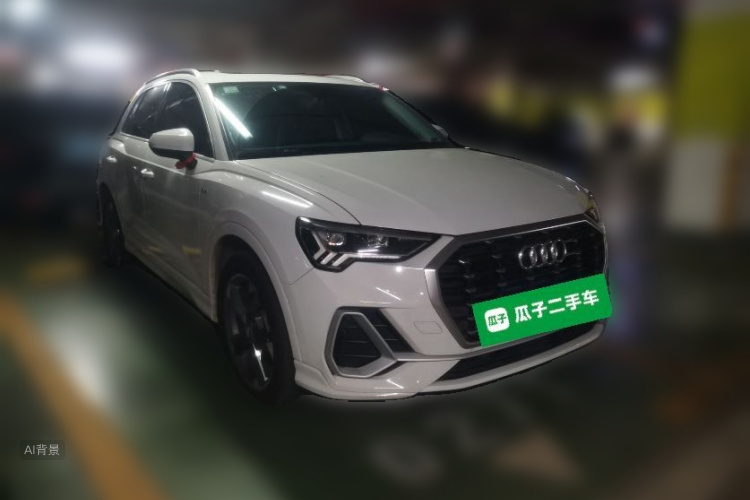 Audi Q3 2021 car image #4