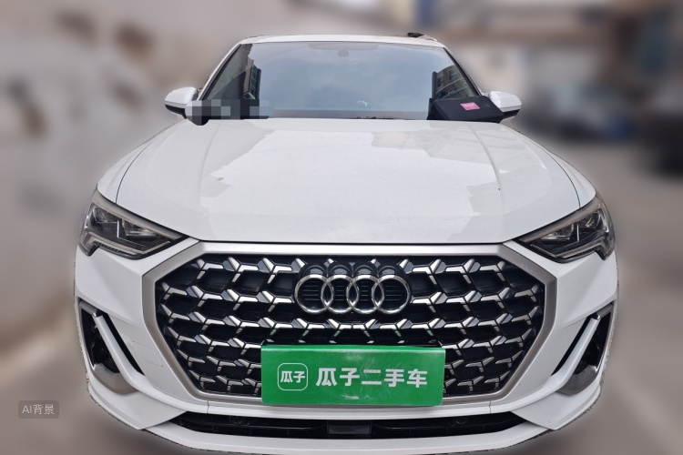 Audi Q3 2025 immagine di auto #3