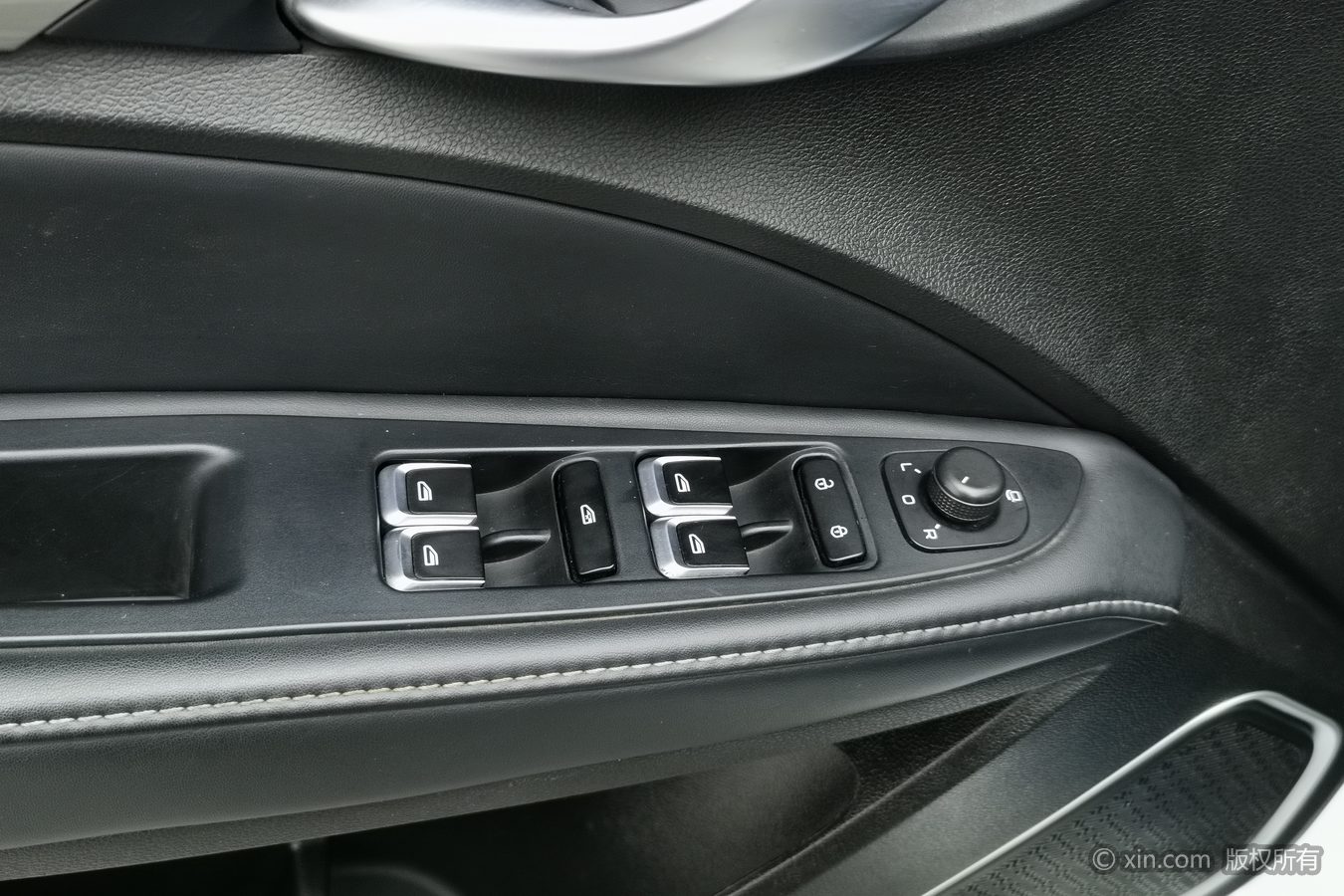 GEELY Emgrand 2019 #9 GEELY Emgrand 2019 car image #9