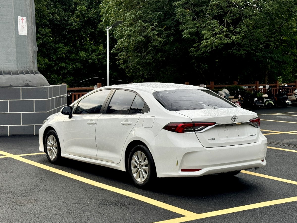 Toyota Corolla 2022 car image #14