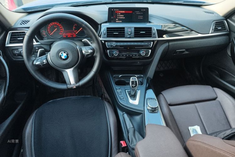BMW 3 Series 2018 car image #11