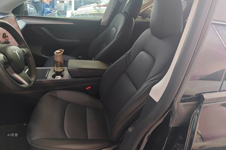 Tesla Model Y 2023 #17 Tesla Model Y 2023 car image #17