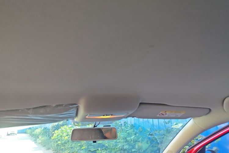 Volkswagen Polo 2019 car image #18