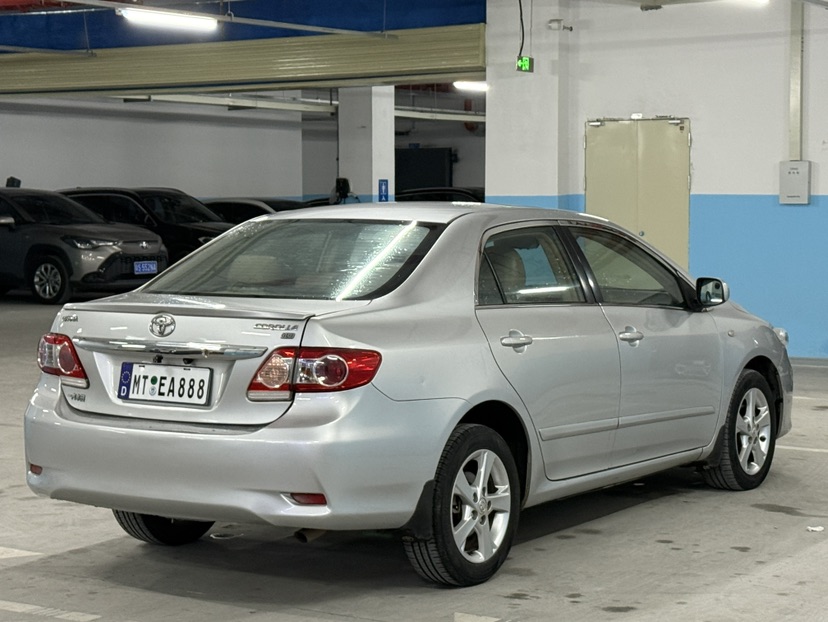 Toyota Corolla 2010 #9 Toyota Corolla 2010 car image #9