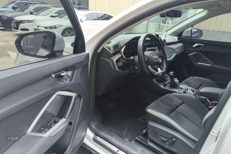 Audi Q3 2023 #18 Audi Q3 2023 immagine di auto #18