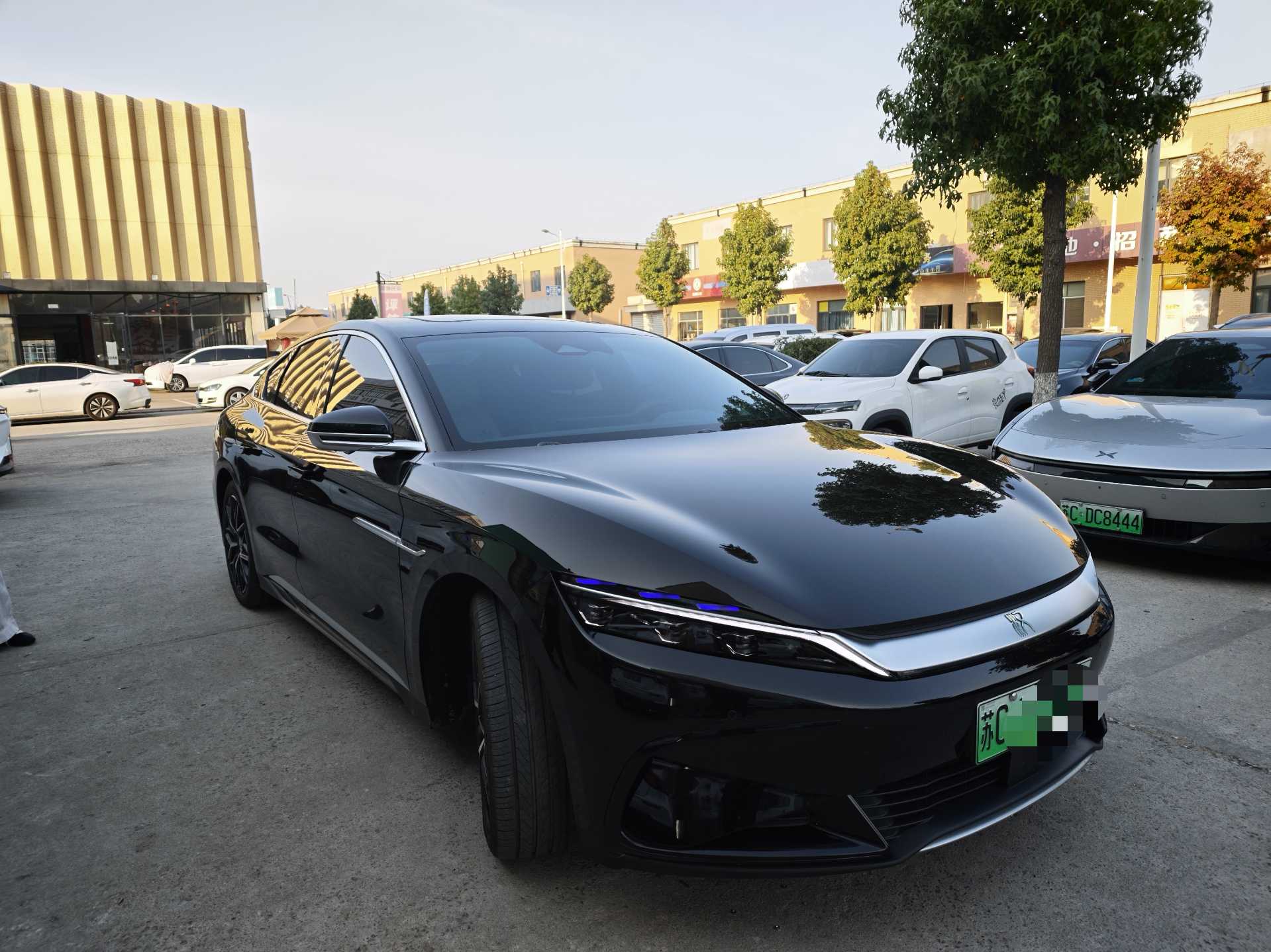 BYD Han 2025 car image #3