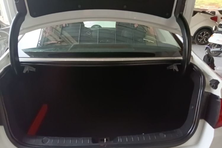 GEELY Emgrand GL 2017 #19 GEELY Emgrand GL 2017 car image #19