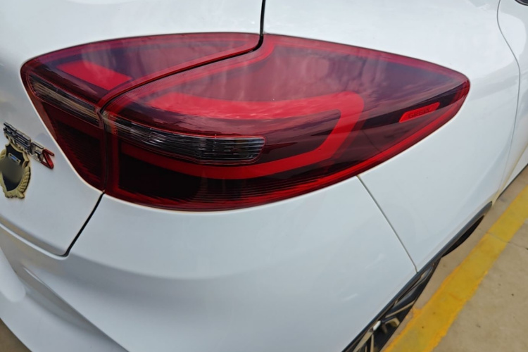 GEELY Emgrand GS 2021 #8 GEELY Emgrand GS 2021 car image #8