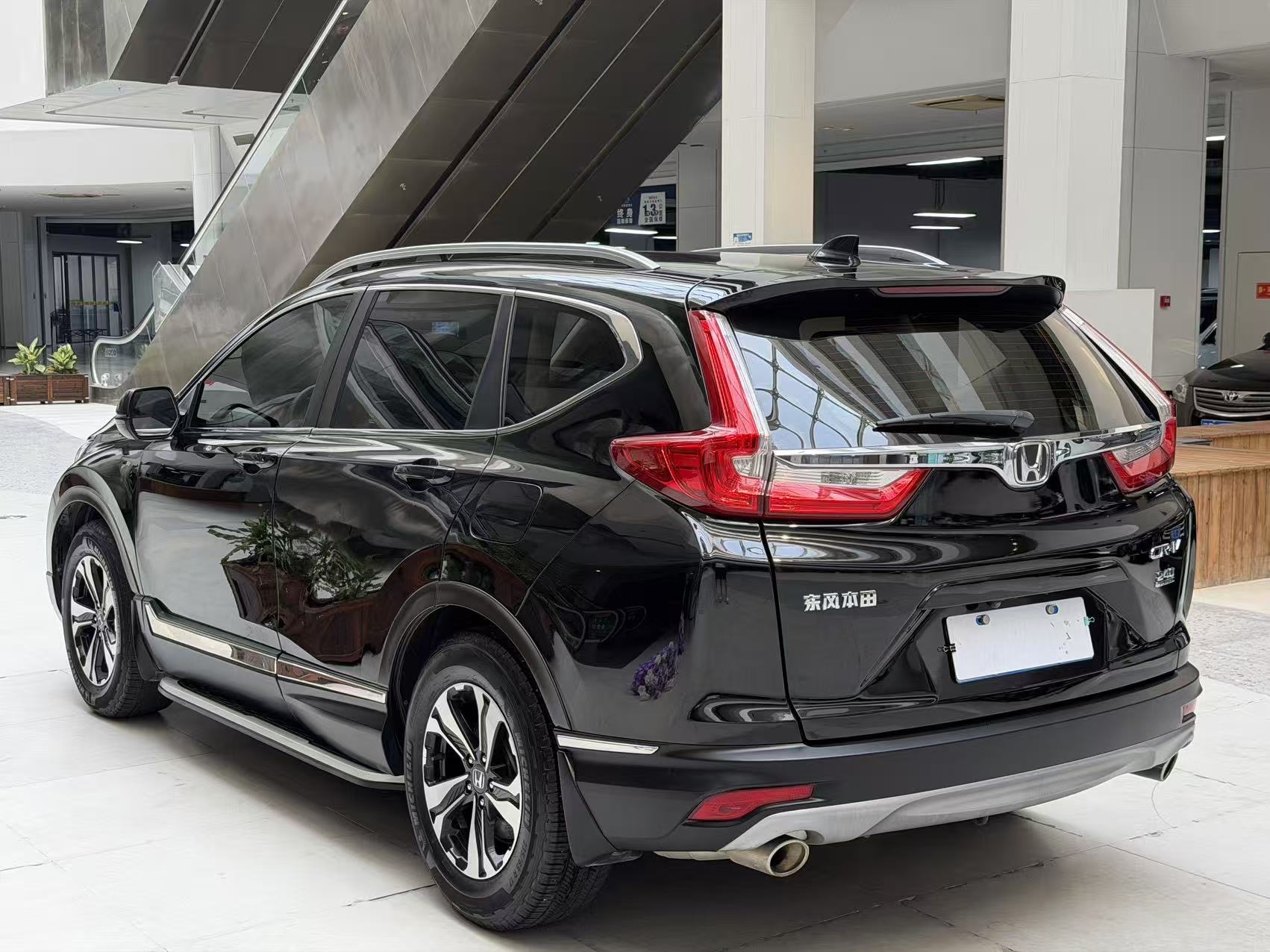 Honda CR-V 2019 #4 Honda CR-V 2019 car image #4
