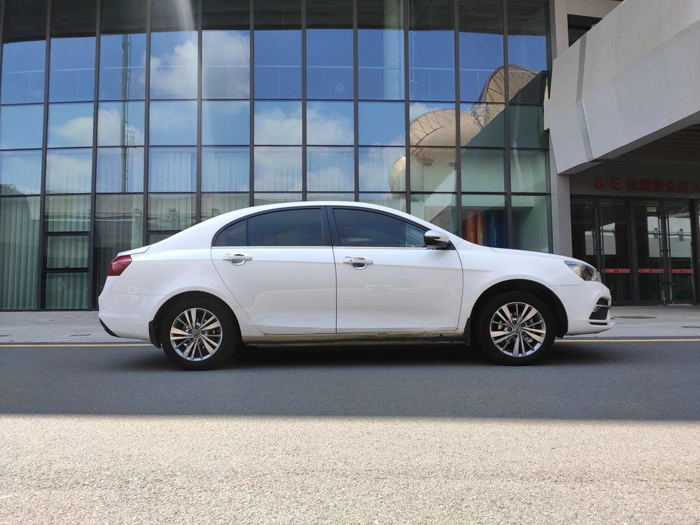 GEELY Emgrand 2018 #7 GEELY Emgrand 2018 car image #7