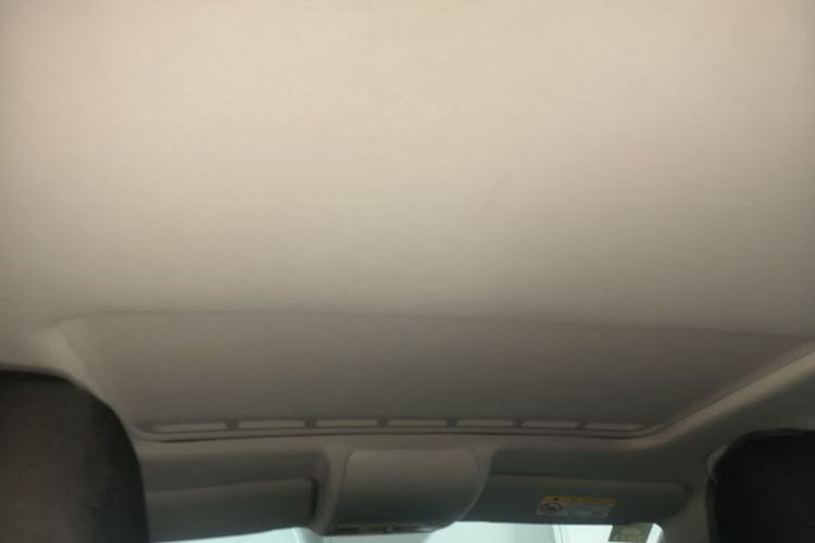 Volkswagen Polo 2019 car image #18