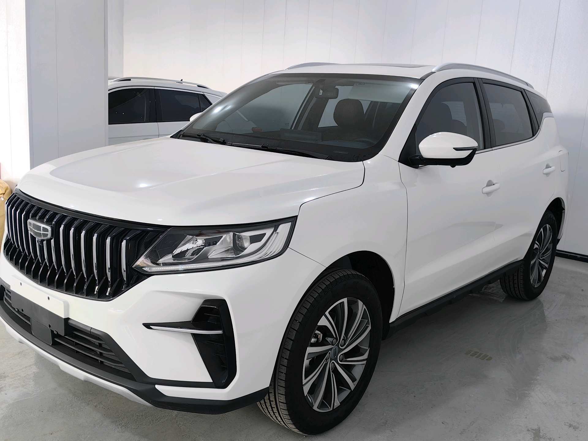 GEELY Vision X6 2022 car image 
