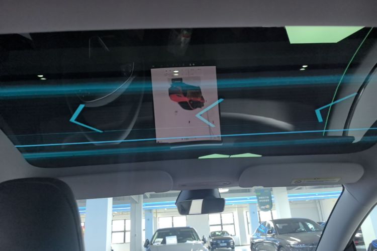 Tesla Model 3 2025 car image #18
