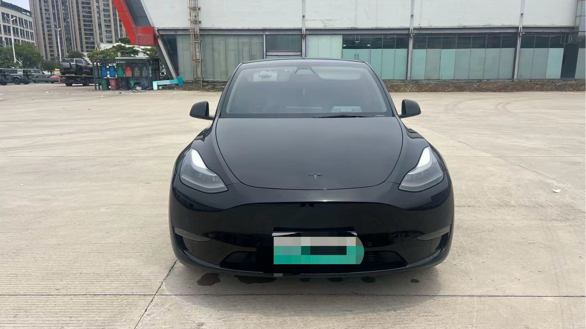 Tesla Model Y 2022 car image #4