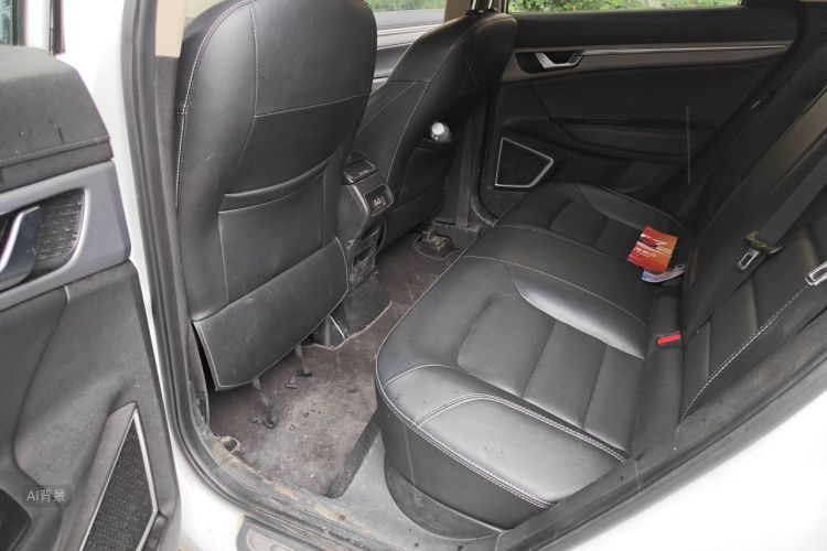GEELY Emgrand GS 2018 car image #19