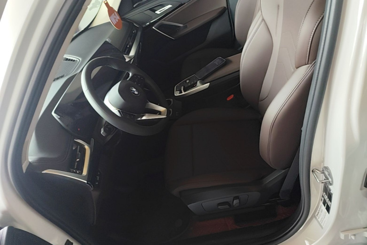 BMW X1 2025 #15 BMW X1 2025 imagem de carro #15