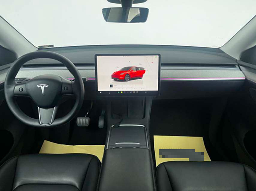 Tesla Model Y 2024 #10 Tesla Model Y 2024 car image #10
