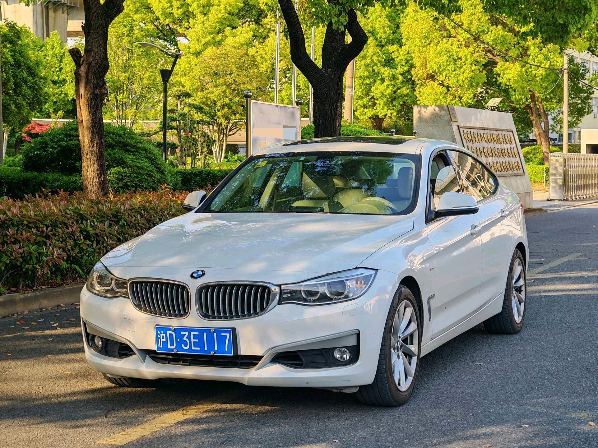 BMW 3 Series GT 2014 car image 