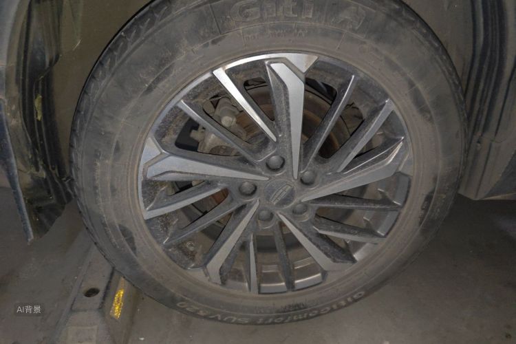GEELY Coolray 2021 car image #9