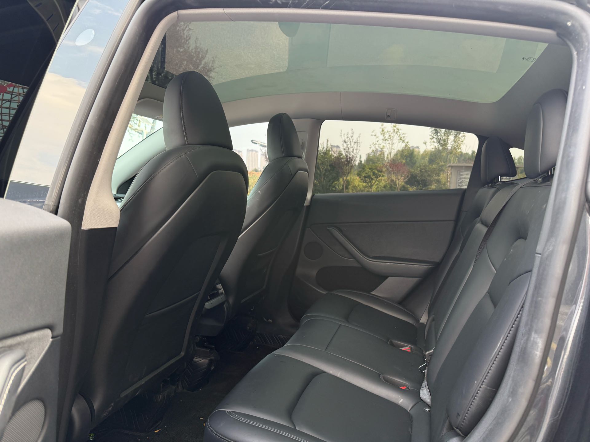 Tesla Model Y 2024 #8 Tesla Model Y 2024 immagine di auto #8