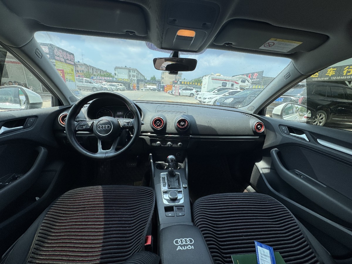 Audi A3 2018 car image #4