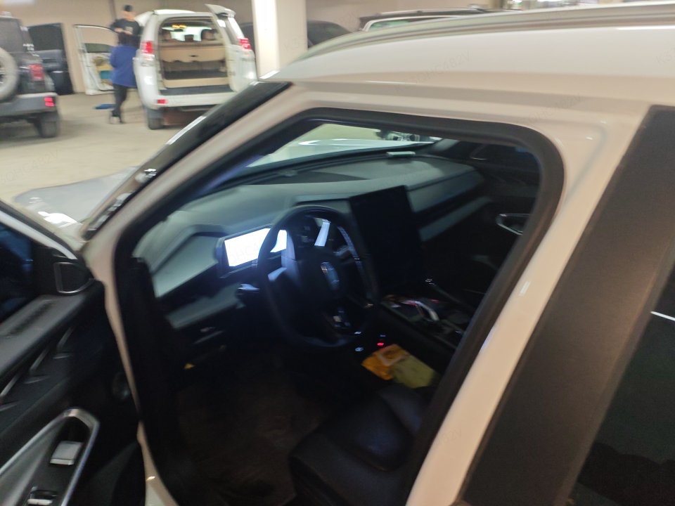 GEELY Boyue 2023 car image #3