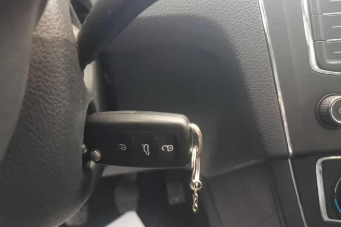 Volkswagen Santana 2017 #28 Volkswagen Santana 2017 car image #28