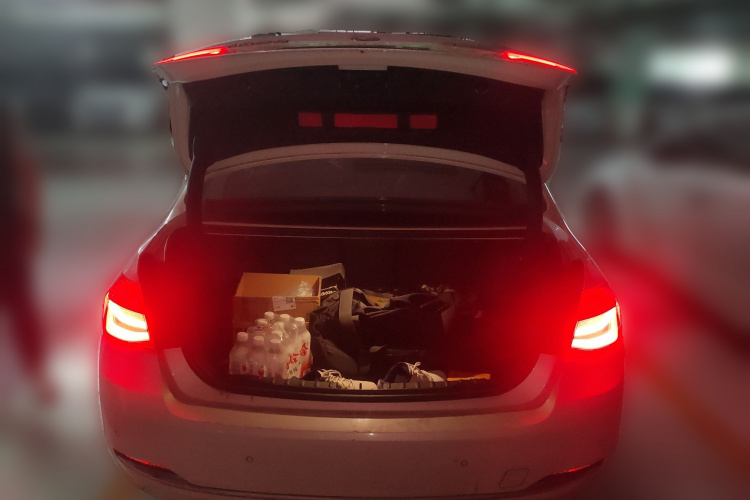 BMW 3 Series 2017 immagine di auto #21