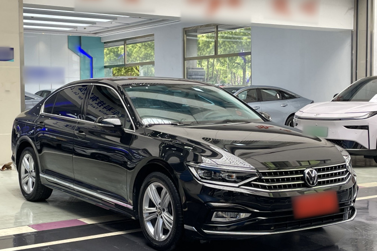 Volkswagen Magotan 2024 immagine di auto #4