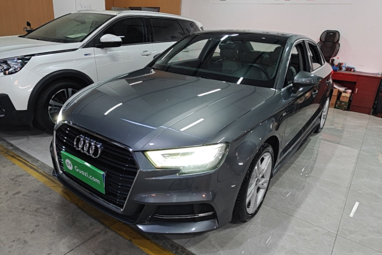 Audi A3 2019 #2 Audi A3 2019 изображение автомобиля #2