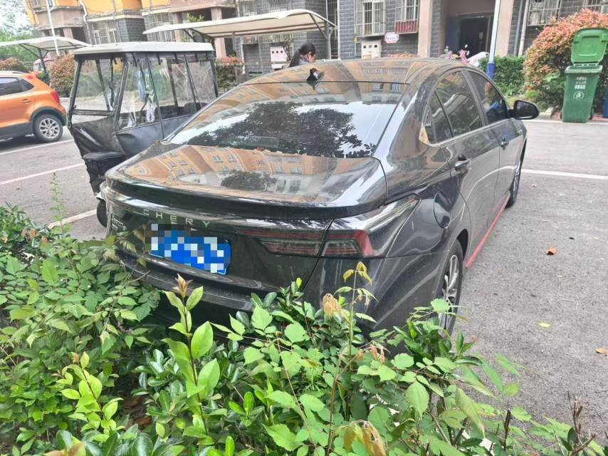 Chery Arrizo 5 Plus 2024 immagine di auto #3