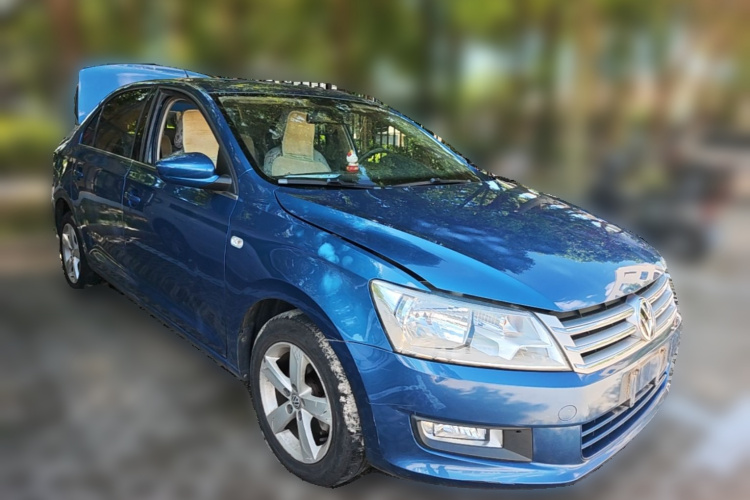 Volkswagen Santana 2015 car image #4