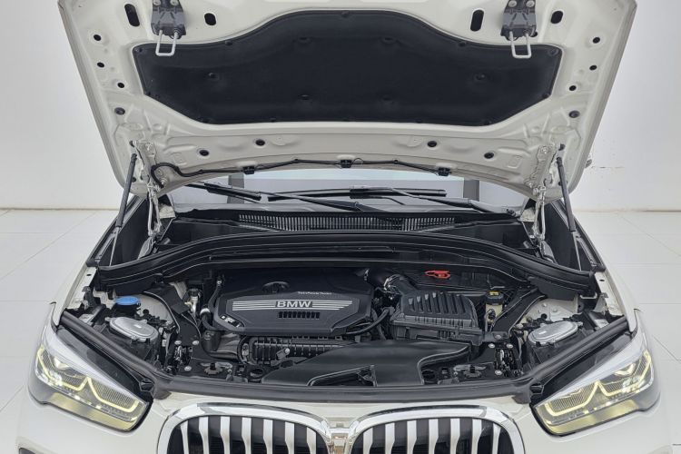 BMW X1 2022 car image #21