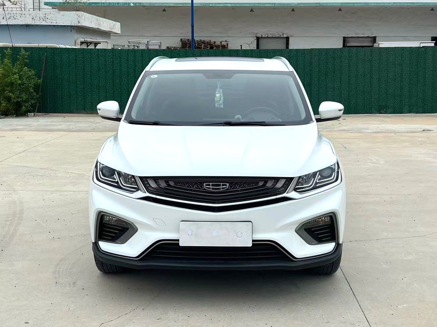 GEELY Coolray 2021 immagine di auto #2