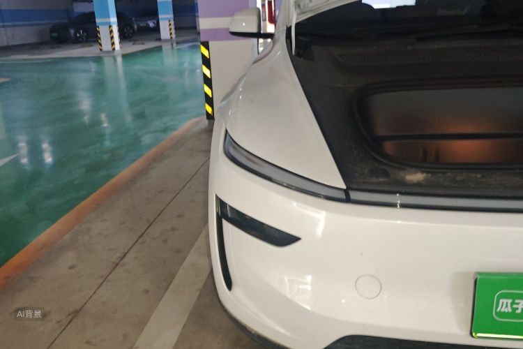 Tesla Model Y 2025 #8 Tesla Model Y 2025 immagine di auto #8