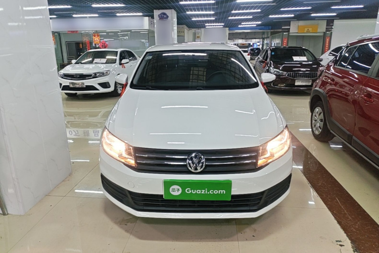 Volkswagen Santana 2018 car image #3