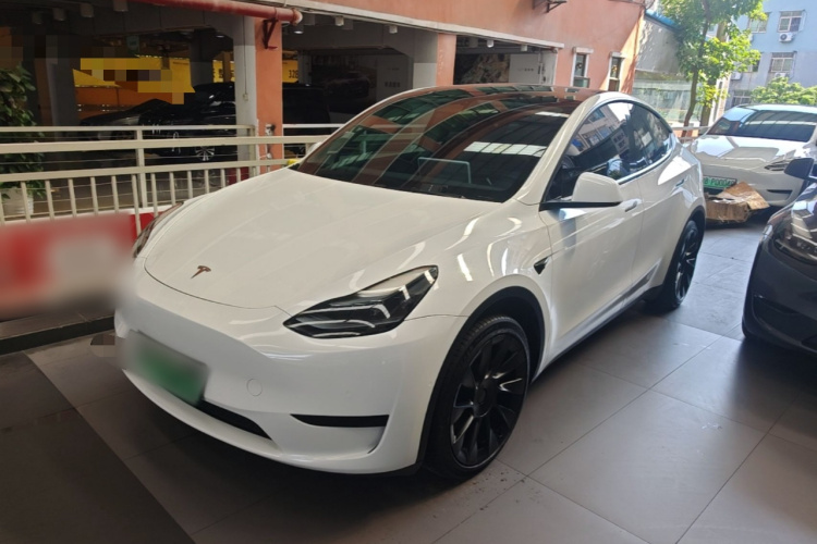 Tesla Model Y 2023 #2 Tesla Model Y 2023 immagine di auto #2