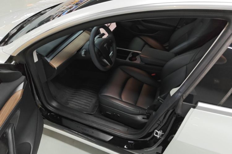 Tesla Model 3 2023 #16 Tesla Model 3 2023 immagine di auto #16