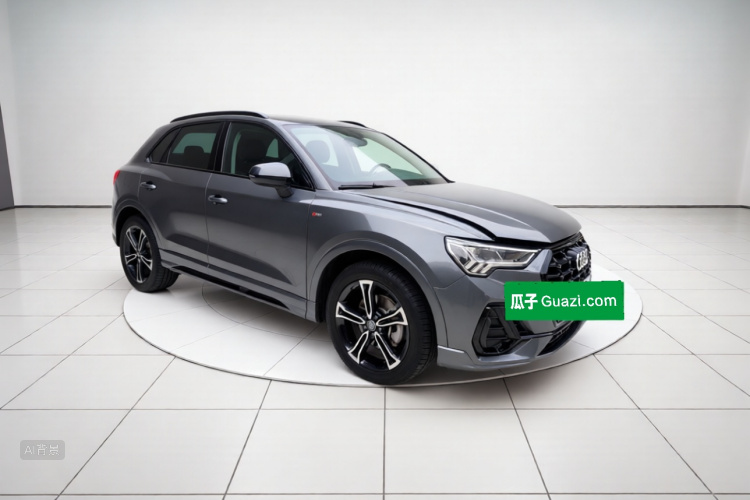 Audi Q3 2020 car image #4