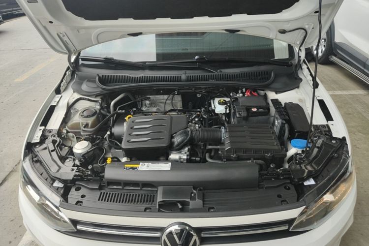 Volkswagen Polo 2021 immagine di auto #20