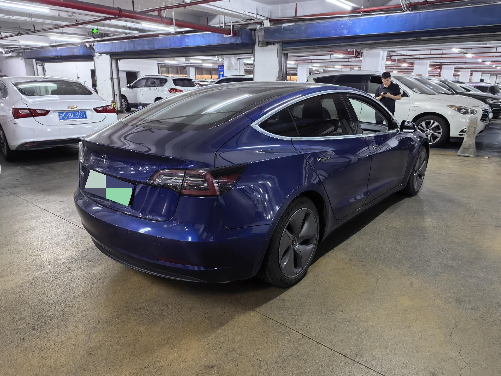 Tesla Model 3 2020 car image #9