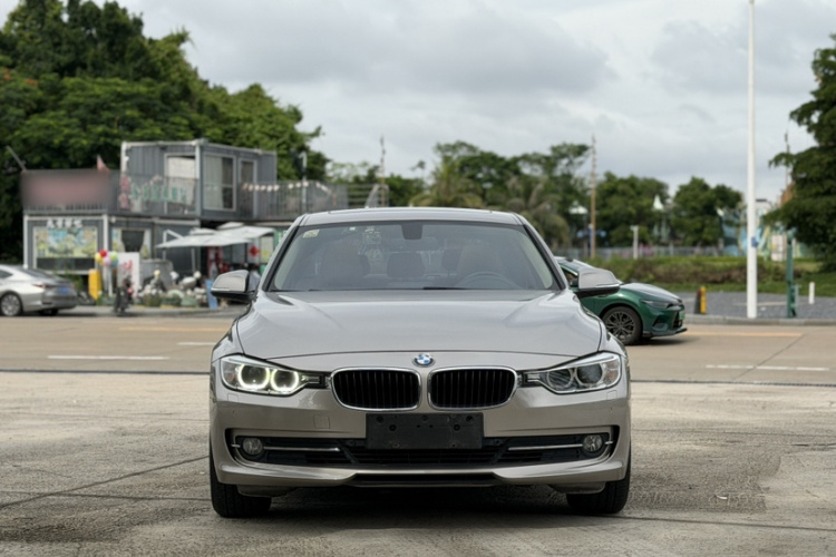 BMW 3 Series 2015 #7 BMW 3 Series 2015 car image #7