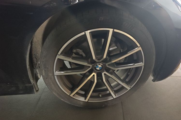 BMW 3 Series 2020 #9 BMW 3 Series 2020 immagine di auto #9