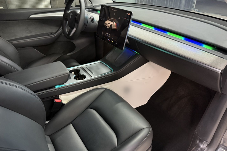 Tesla Model Y 2024 #14 Tesla Model Y 2024 imagen de coche #14