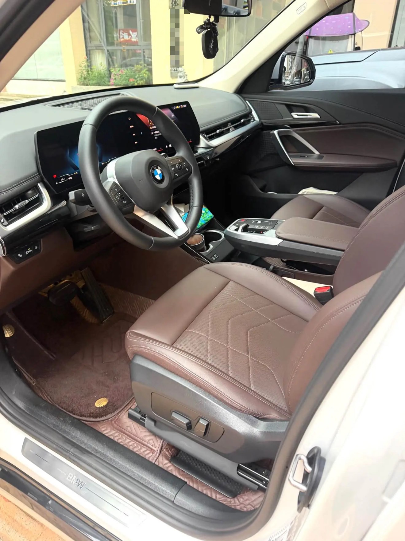 BMW X1 2023 car image #3
