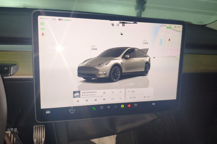 Tesla Model Y 2023 #13 Tesla Model Y 2023 car image #13