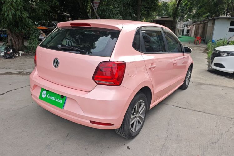 Volkswagen Polo 2015 #7 Volkswagen Polo 2015 car image #7
